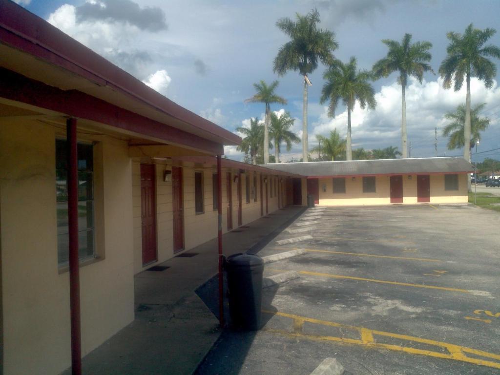 Palm City Motel Fort Myers Exteriör bild